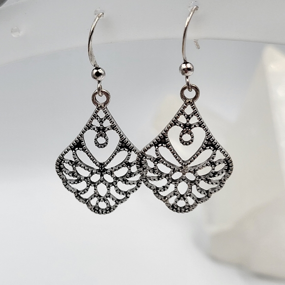 4 Pair - Black & Silver Sparkly Earrings Package - Picture 4 of 7